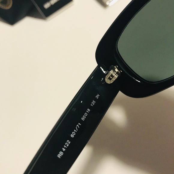 Ray Ban RB 4122 601/71 50 18 135 3N Sunglasses NWT main image 5